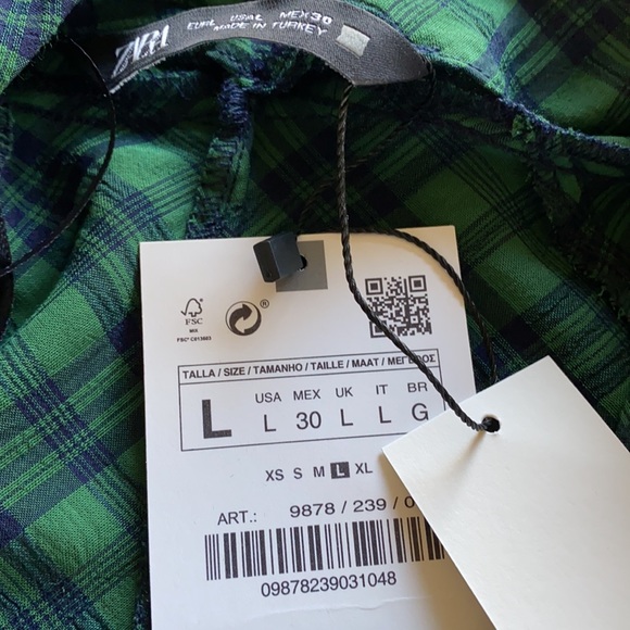 Zara greenprint, flowy top, tartan design, hi neck - Picture 7 of 7